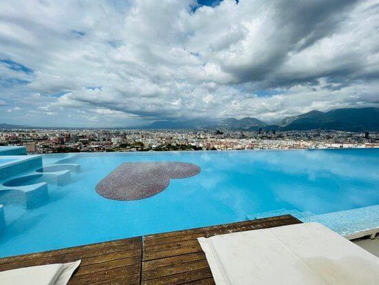 Deluxe Flat With Garden_Tirana Apartment Ngoại thất bức ảnh